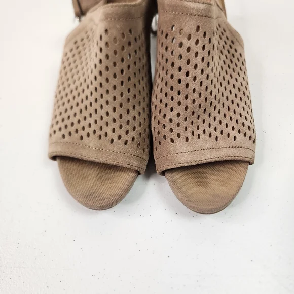 Franco Sarto Mandi 2 Beige Suede Leather Open Toe Heel Slingback Shoes Size 7.5 - Picture 10 of 11